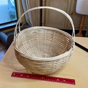 Large wicker VINTAGE
